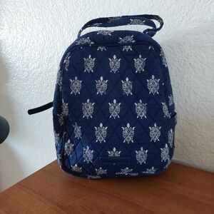 Vera Bradley lunch bunch bag featuring a sea turtle pattern